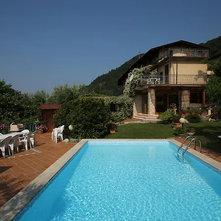Casale Massina Salo