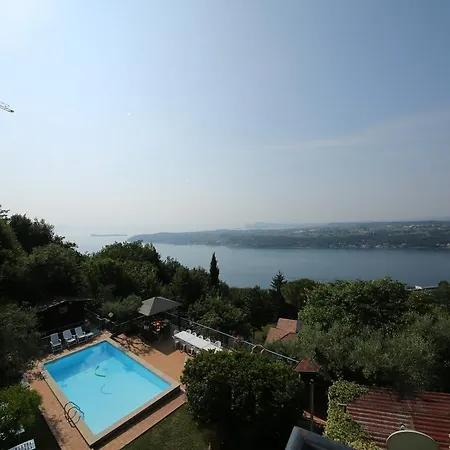Apartment Casale Massina Salo